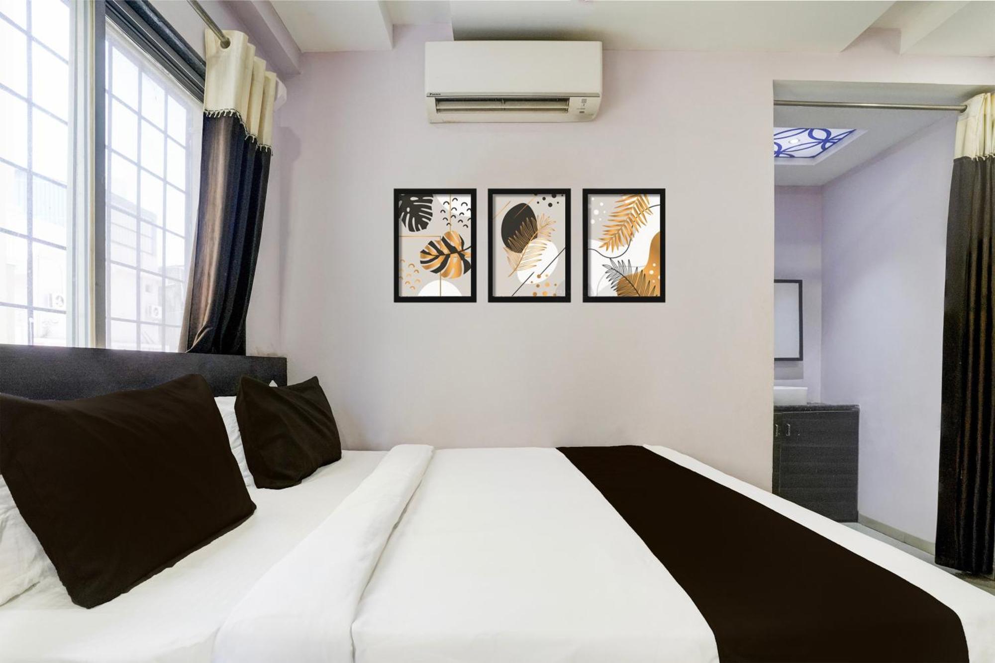 Super Hotel O Chhatrapati Nagar Ширді Екстер'єр фото
