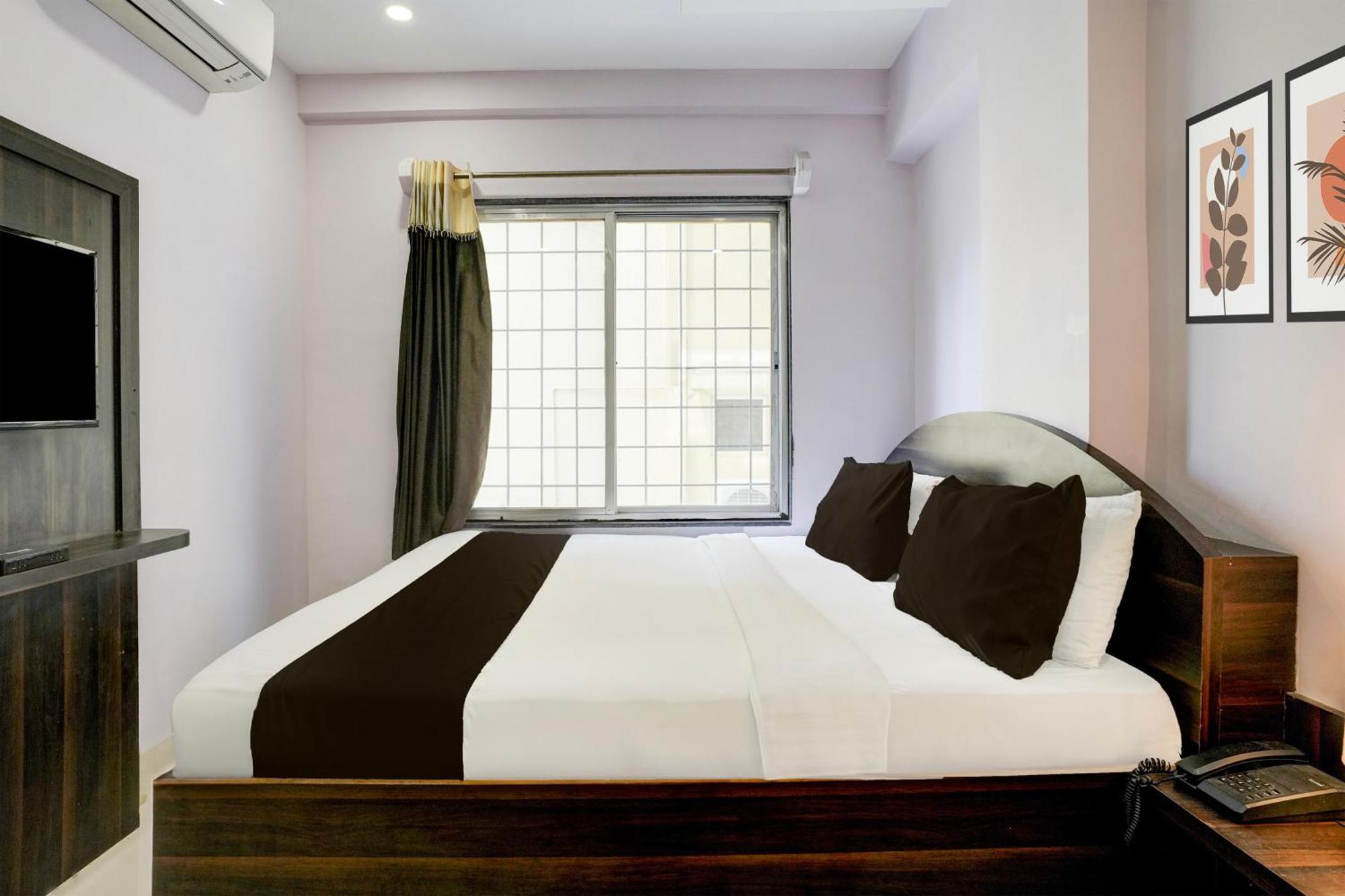 Super Hotel O Chhatrapati Nagar Ширді Екстер'єр фото